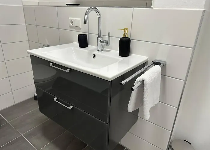 Apartman Suite4me - Balkon I Kueche I Waschmaschine I Mainz-kostheim Wiesbaden